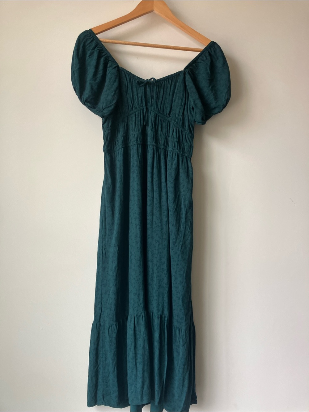 HOLLISTER Teal Off-Shoulder Smocked Puff Sleeve Maxi Dress Forest Green Size M